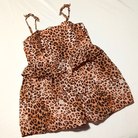 Janie and Jack Leopard romper - Picture 1 of 2